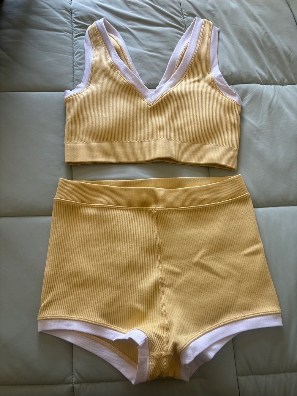 Ribbed V-Neck Bralette and High-Waist Shorts Set - Yellow